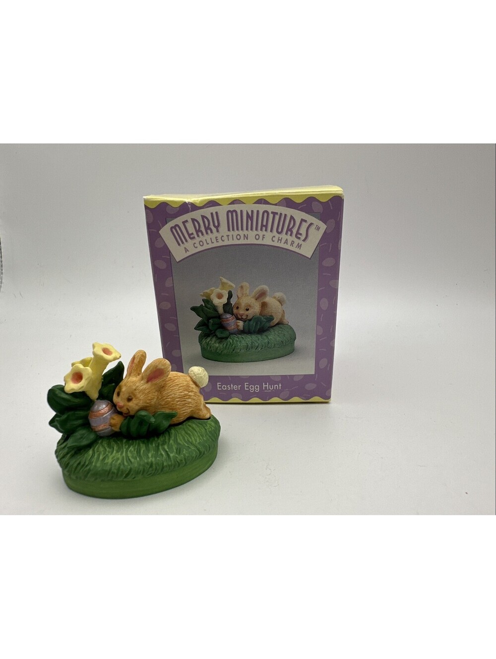 Hallmark Merry Miniatures Easter Egg Hunt 1996 Holiday Bunny Figurine